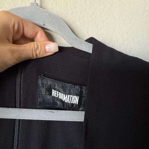 Reformation Dean Black Jumpsuit Deep V Neck Size XS - Picture 9 of 10